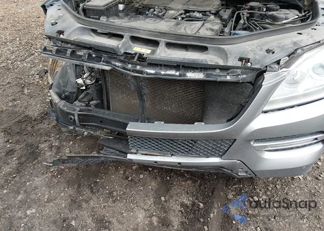 2013 Mercedes-Benz Ml 350 z USA, uszkodzony, nr VIN 4JGDA5JB6DA176607